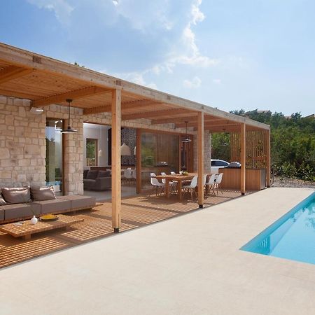 Villa Olea Klimno Luaran gambar